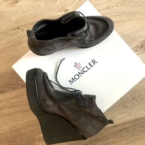 MONCLER Celie Grey Suede Leather Lace up Wedge Boot